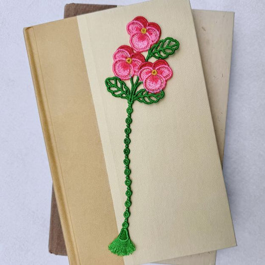 Prim Embroidered Free Standing Lace Floral Bookmark